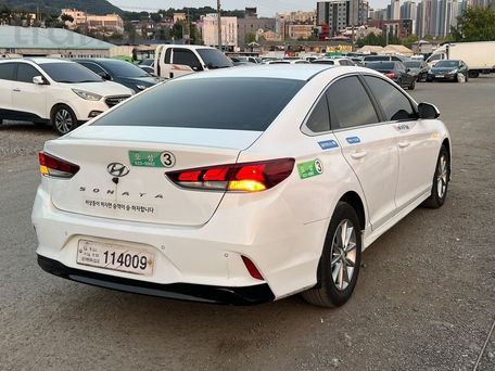 Hyundai Sonata, 2022 — photo 6