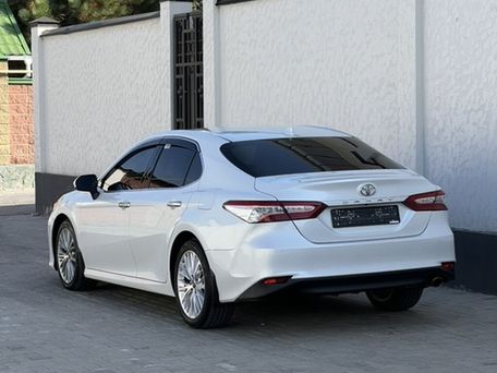 Toyota Camry, 2018 — photo 4