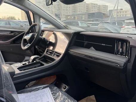 GAC Trumpchi M8, 2026 — photo 9