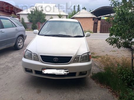 Toyota Gaia, 2003