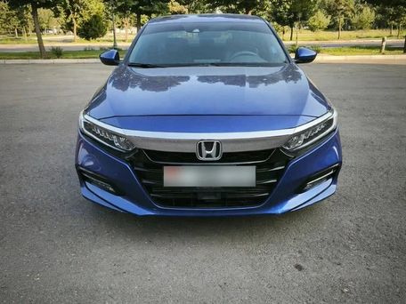 Honda Accord, 2019 — photo 1