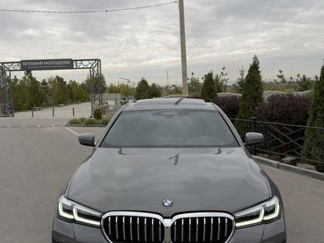 BMW 5 серии, 2020 — photo 2