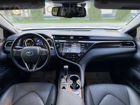 Toyota Camry, 2018 — фото 12
