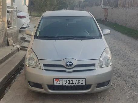 Toyota Corolla Verso, 2006 — photo 1