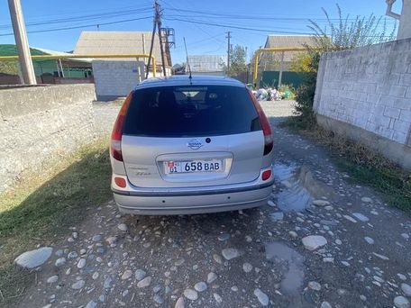 Nissan Almera Tino, 2001 — photo 2