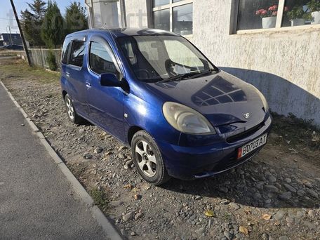 Toyota FunCargo, 2000 — photo 3