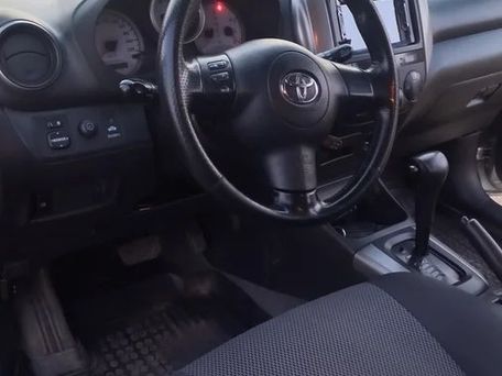 Toyota RAV4, 2005 — photo 8