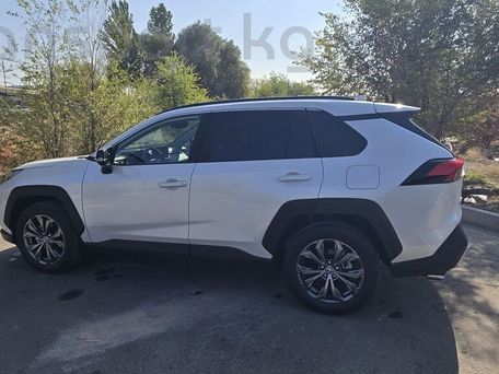 Toyota RAV4, 2025 — сүрөт 5