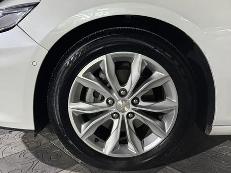 Chevrolet Malibu, 2019 — сүрөт 5