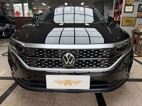 Volkswagen Passat, 2023
