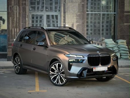 BMW X7, 2023 — photo 2