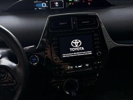 Toyota Prius, 2020 — фото 6