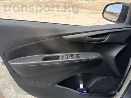 Chevrolet Spark, 2020 — сүрөт 7