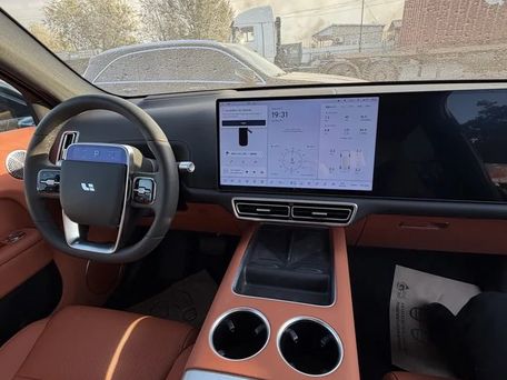 Li Auto (Lixiang) L7, 2025 — photo 11