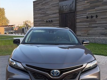 Toyota Camry, 2021 — фото 1