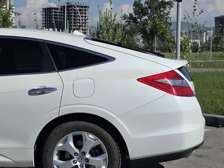 Honda Crosstour, 2010 — фото 4