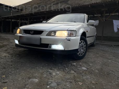 Honda Accord, 2002 — 照片 3