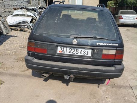 Volkswagen Passat, 1991 — 照片 2