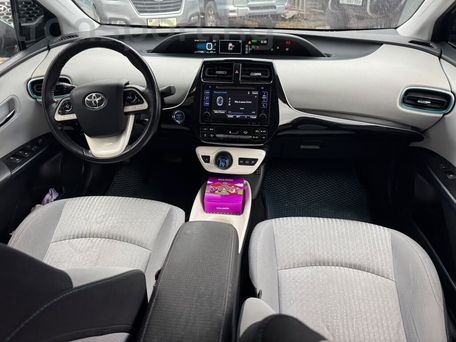 Toyota Prius, 2017 — фото 2