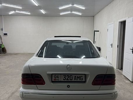 Mercedes-Benz E-Класс, 2001 — сүрөт 4