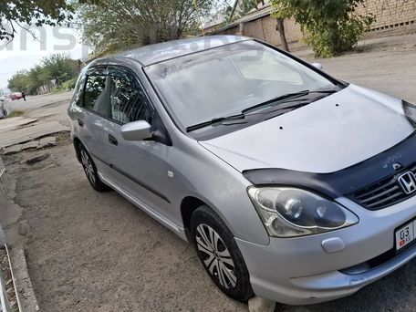 Honda Civic, 2004