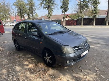Nissan Almera Tino, 2003 — 照片 4
