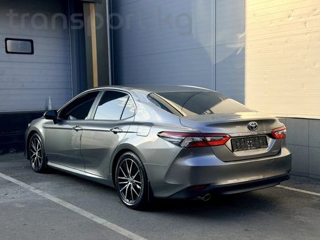 Toyota Camry, 2023 — фото 4