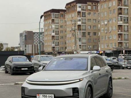 Li Auto (Lixiang) L7, 2024 — 照片 1