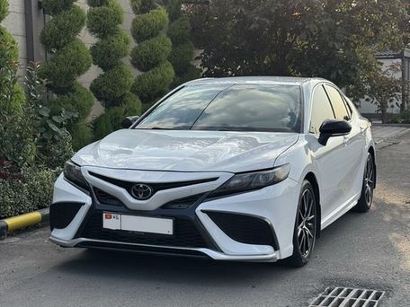 Toyota Camry, 2021