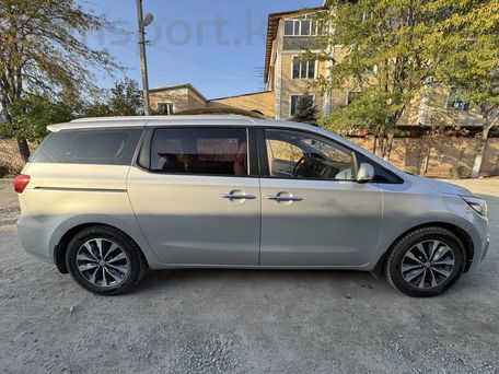 Kia Carnival, 2018 — сүрөт 3