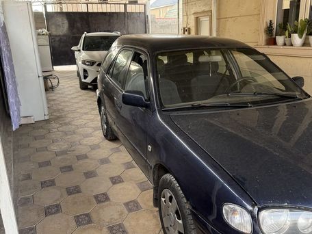 Toyota Corolla, 2002