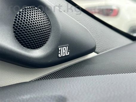 Toyota Prius v (+), 2023 — 照片 12