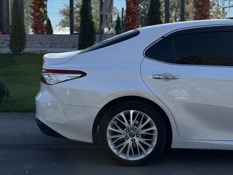 Toyota Camry, 2018 — сүрөт 9