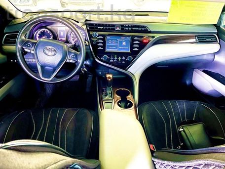 Toyota Camry, 2019 — 照片 6