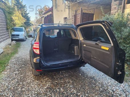 Toyota RAV4, 2009 — 照片 8