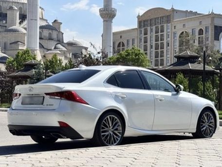 Lexus IS, 2018 — фото 2