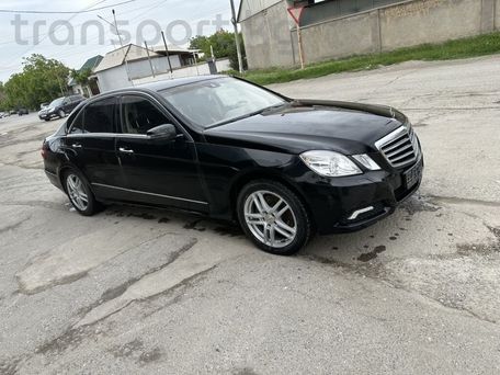 Mercedes-Benz E-Класс, 2009 — 照片 2