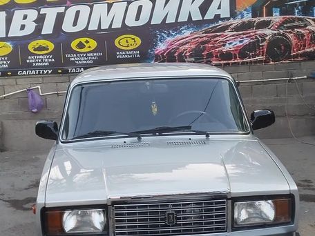 Lada (ВАЗ) 2107, 2011 — 照片 1