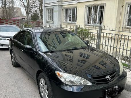 Toyota Camry, 2005