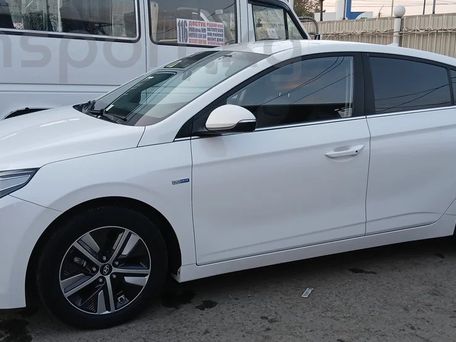 Hyundai Avante, 2018 — photo 11