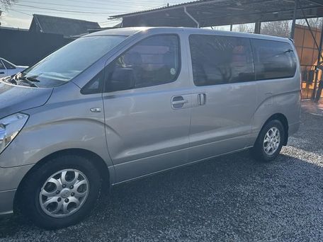 Hyundai Starex, 2012 — фото 2