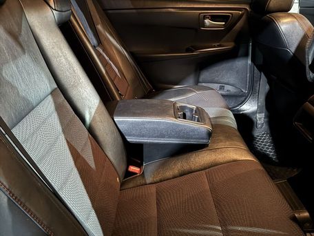 Toyota Camry, 2017 — фото 10