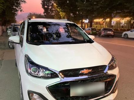 Chevrolet Spark, 2018 — photo 1
