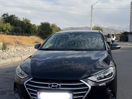 Hyundai Avante, 2018