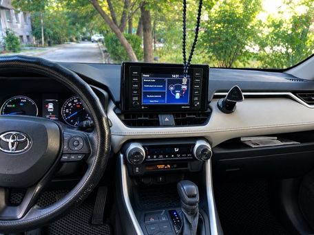 Toyota RAV4, 2021 — сүрөт 3