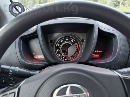 Scion xD, 2009 — фото 11