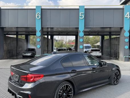 BMW 5 серии, 2018 — фото 5