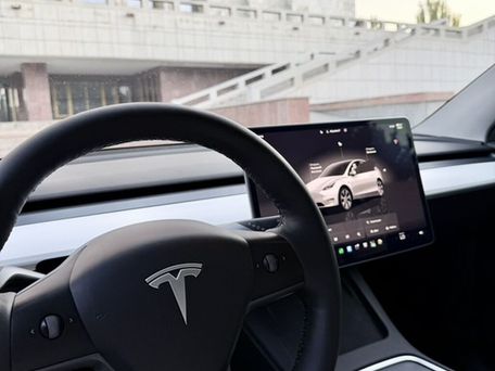 Tesla Model Y, 2023 — фото 6