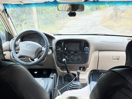 Toyota Land Cruiser, 2002 — 照片 7
