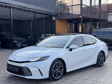 Toyota Camry, 2026 — 照片 3
